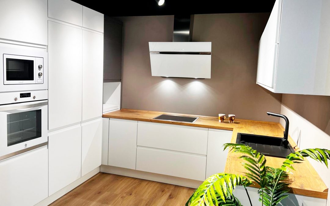 Cocinas de diseño en Málaga: el estilo mediterráneo hecho a tu medida